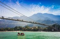 attractions/ram-jhula/ram-jhula-01.jpg